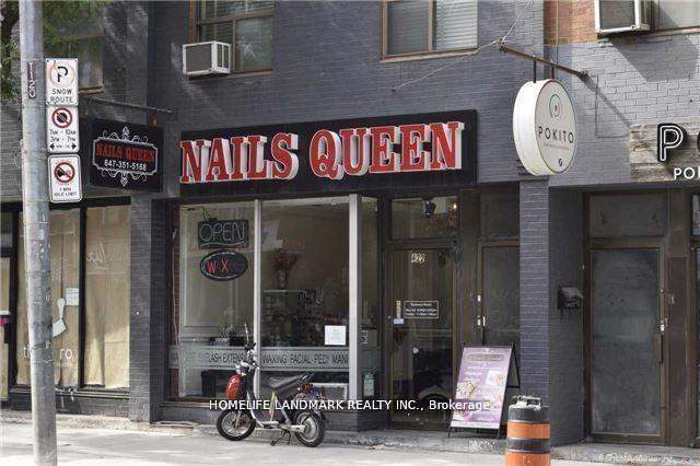 422 Queen Street W, Toronto, ON M5V 2A7