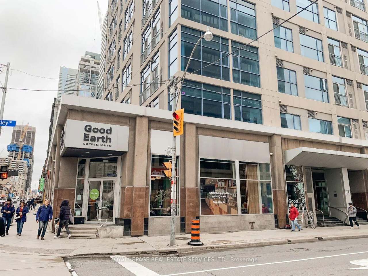 8 Wellesley Street, Toronto, ON M4Y 1G2