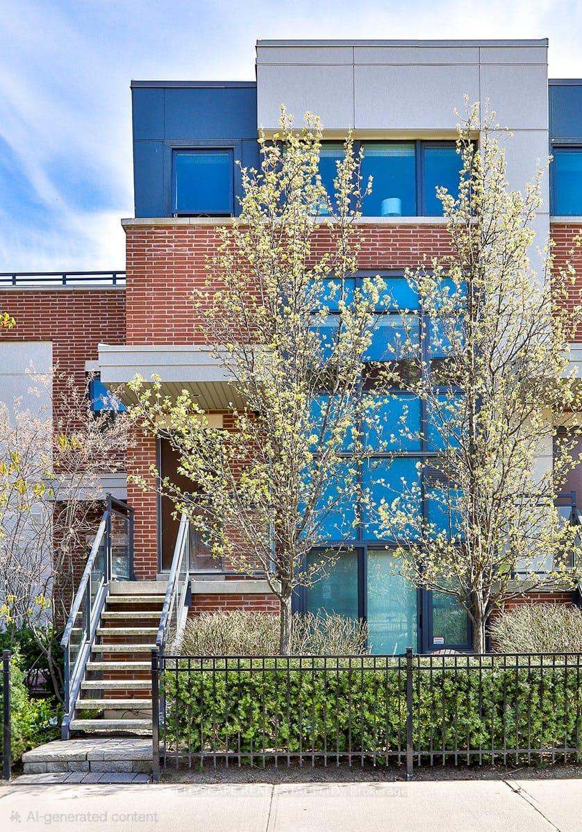 35 Oak Street, Toronto, ON M5A 0A2