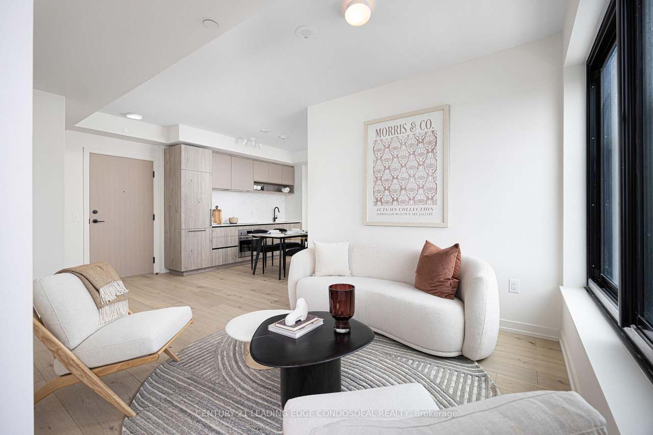 181 Sterling Road 1402, Toronto, ON M6R 2B2