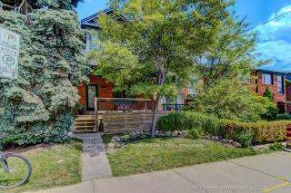 25 Kenwood Avenue, Toronto, ON M6C 2R8