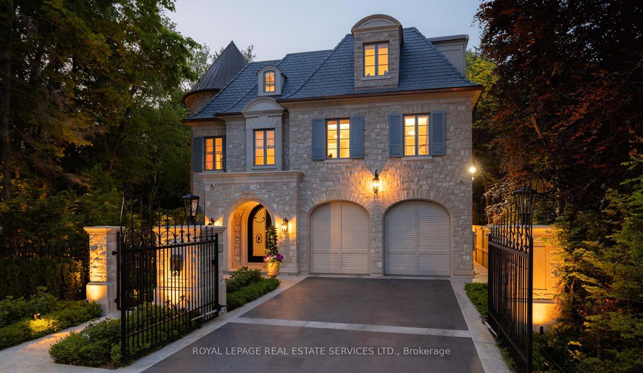 221 Forest Hill Road, Toronto, ON M5P 2N3