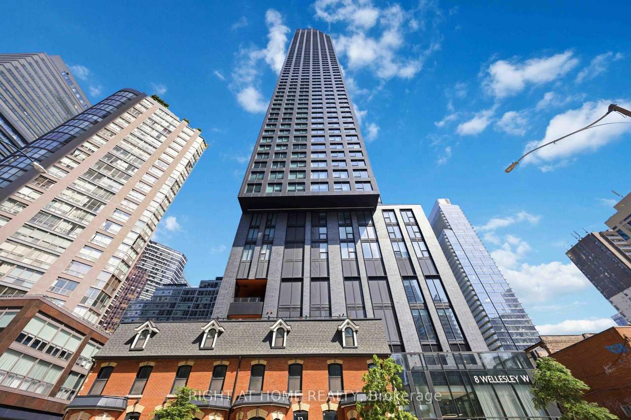 8 WELLESLEY Street W 5110, Toronto, ON M4Y 0J5