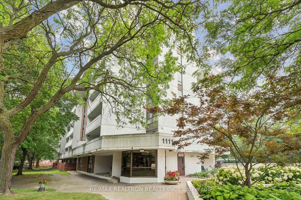 1111 Steeles Avenue W 307, Toronto, ON M2R 3M9