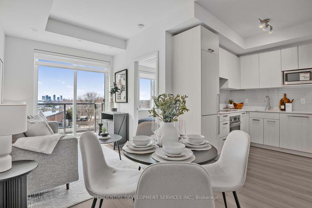 73 Curlew Drive 63, Toronto, ON M3A 0B1