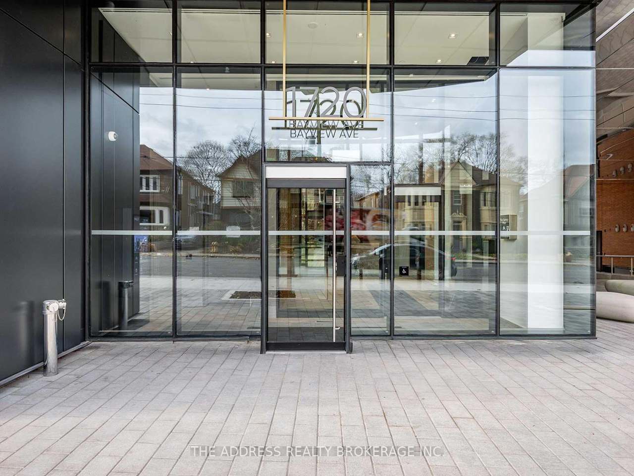 1720 Bayview Avenue E 315, Toronto, ON M4G 0E5