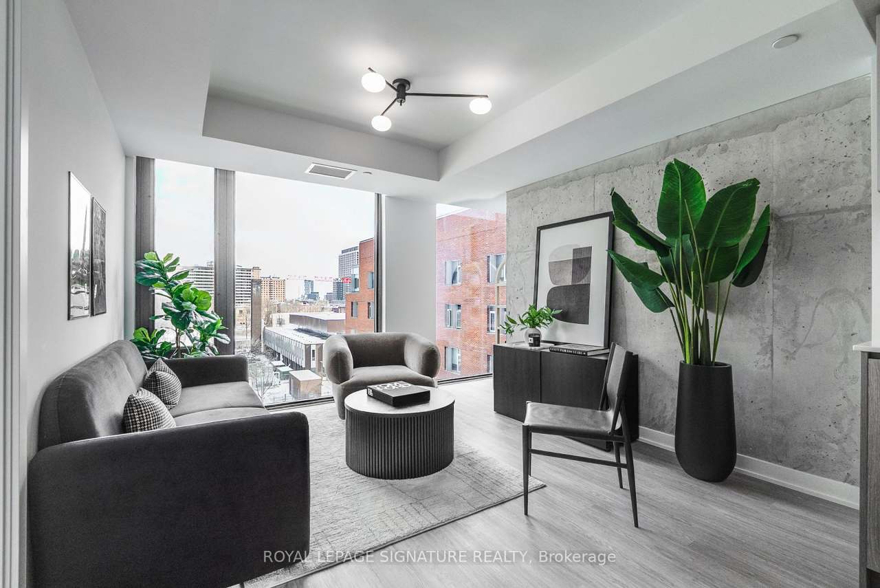 47 Mutual Street 605, Toronto, ON M5B 0C6