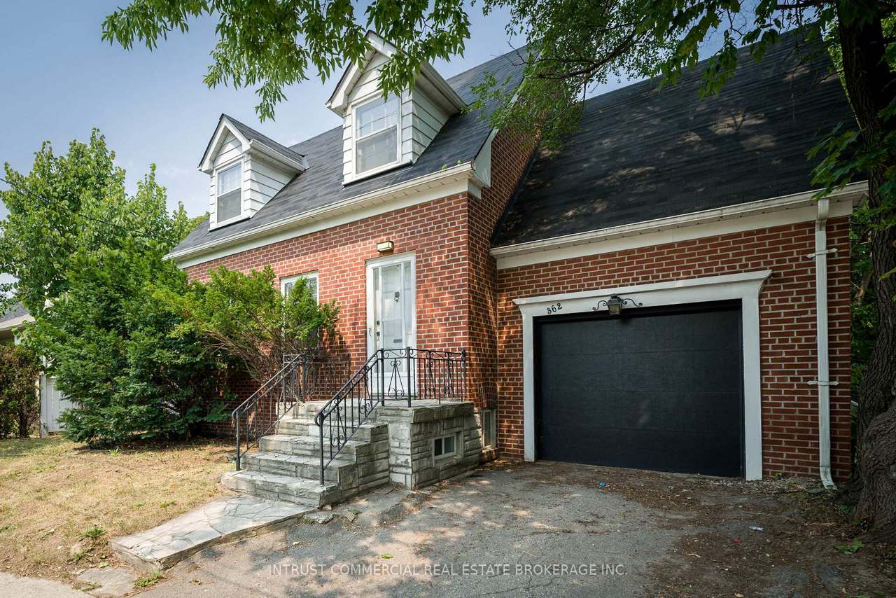 362 Lawrence Avenue W, Toronto, ON M5M 1B7
