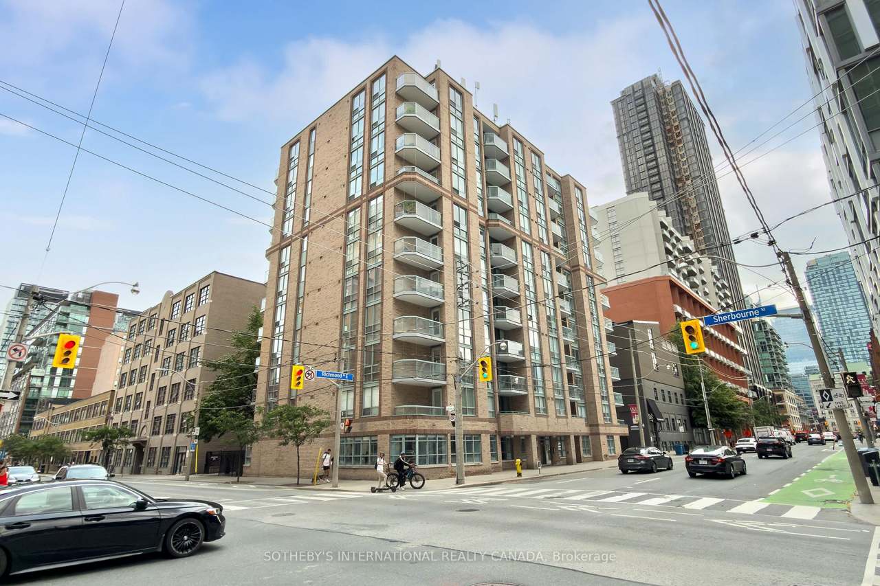 311 Richmond Street 408, Toronto, ON M5A 4S8