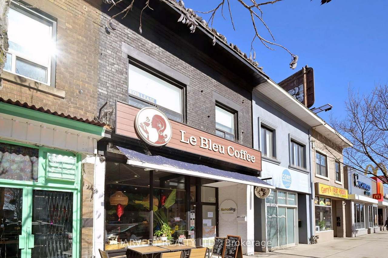 728 St Clair Avenue W 2nd floor, Toronto, ON M6C 1B3
