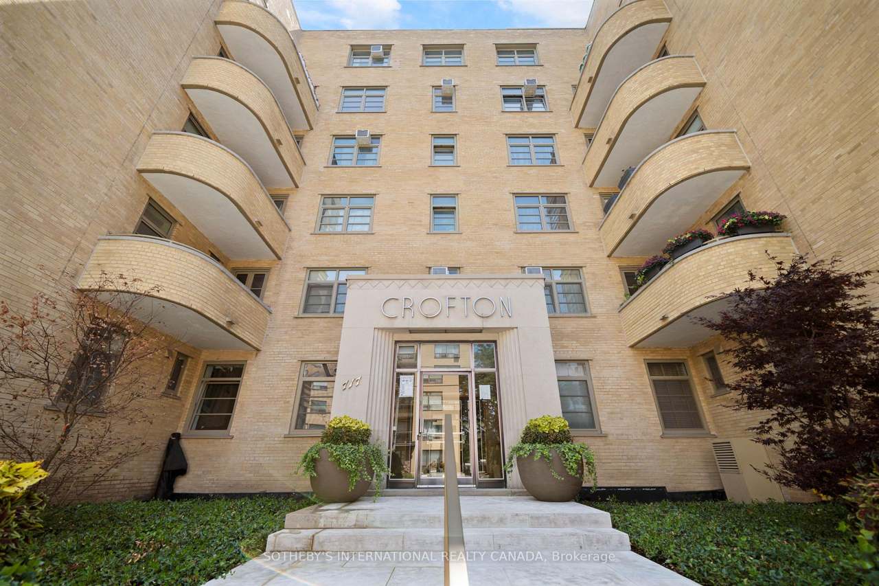 717 Eglinton Avenue W 510, Toronto, ON M5N 1C9