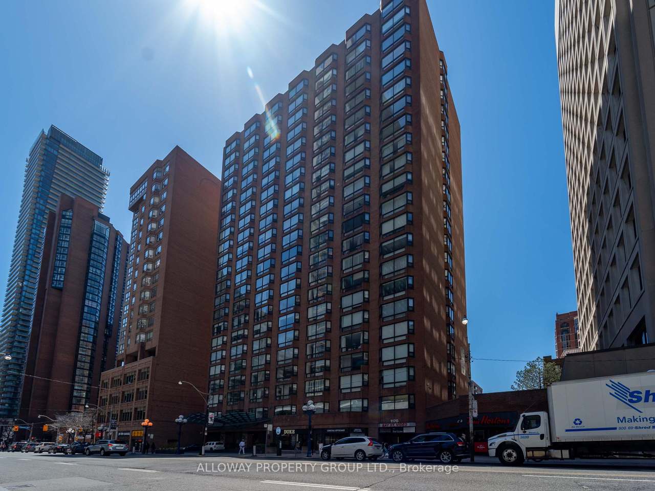 1166 Bay Street 1305, Toronto, ON M5S 2X8