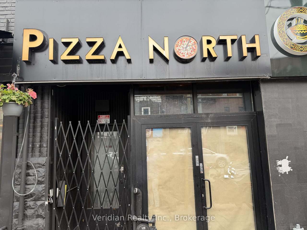 669 Queen Street W, Toronto, ON M6J 1E6