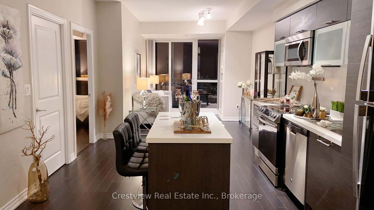 386 Yonge Street 4505, Toronto, ON M5B 0A5