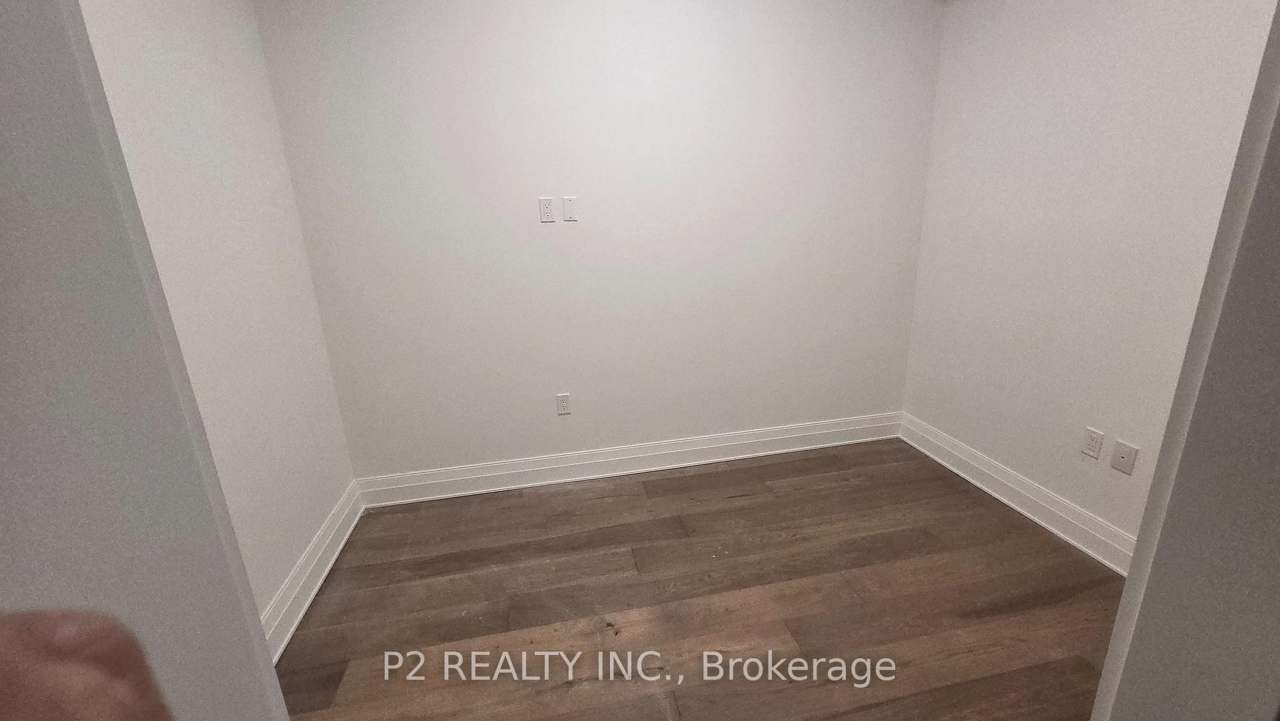 2 Forest Hill Road 609, Toronto, ON M4V 2L3