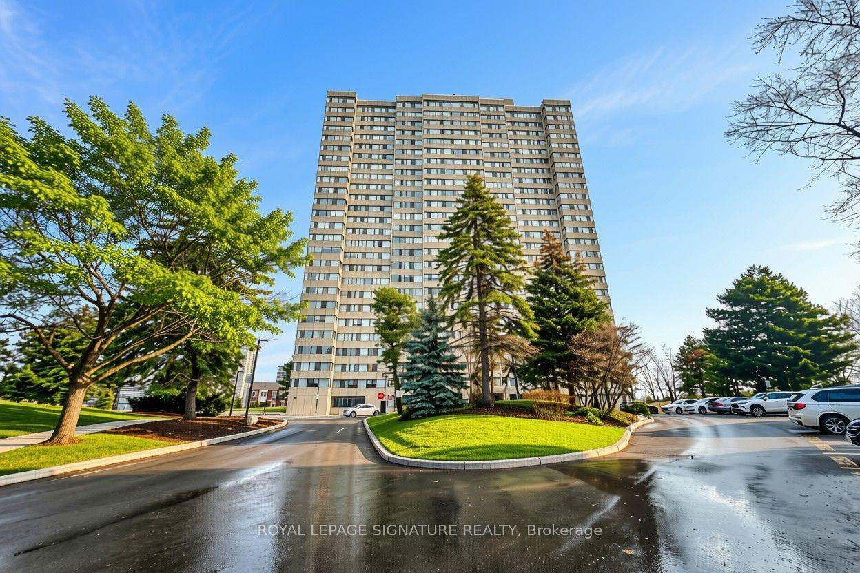 133 Torresdale Avenue 902, Toronto, ON M2R 3T2