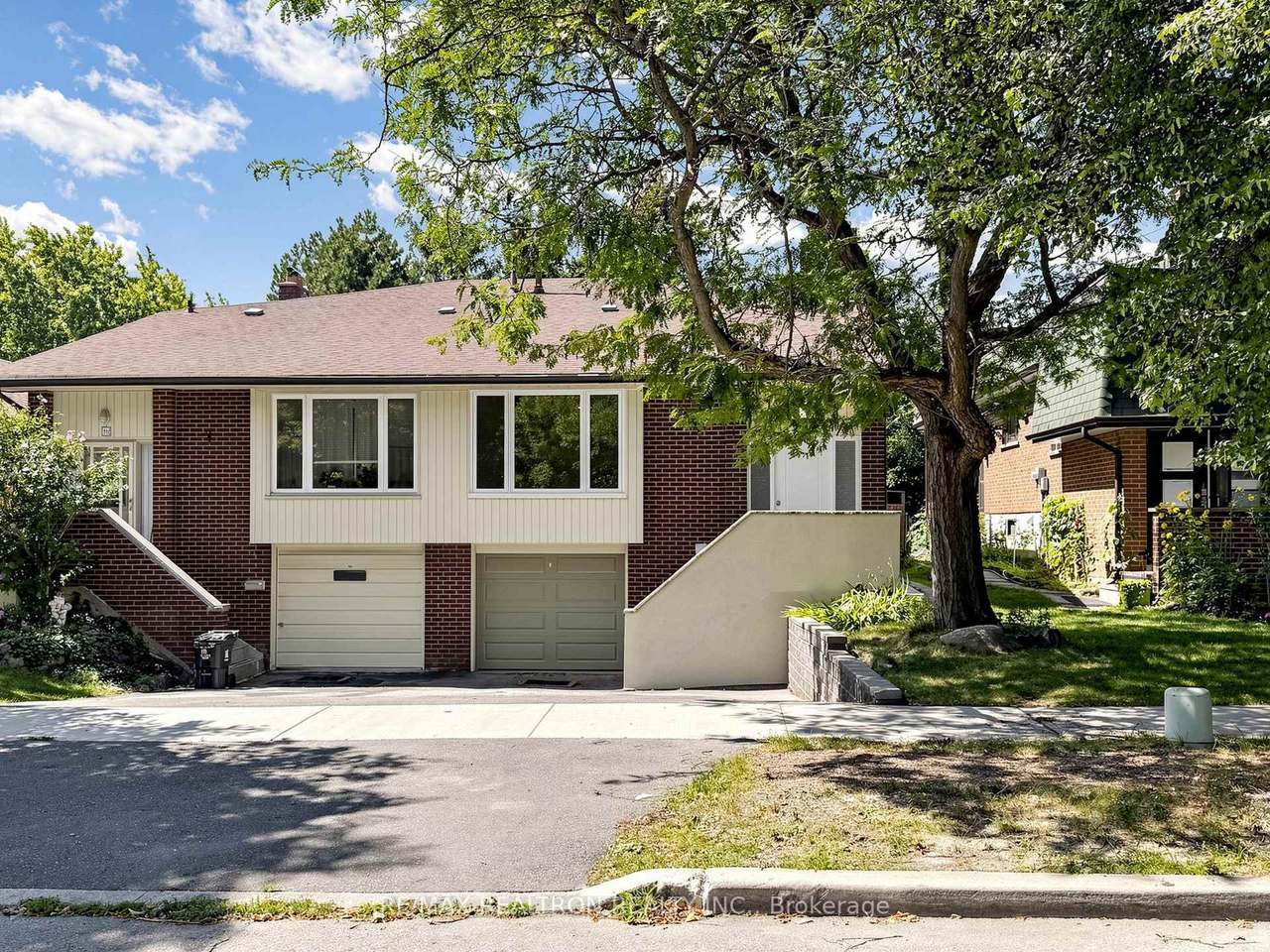 20 Harnworth Drive, Toronto, ON M2H 3C2