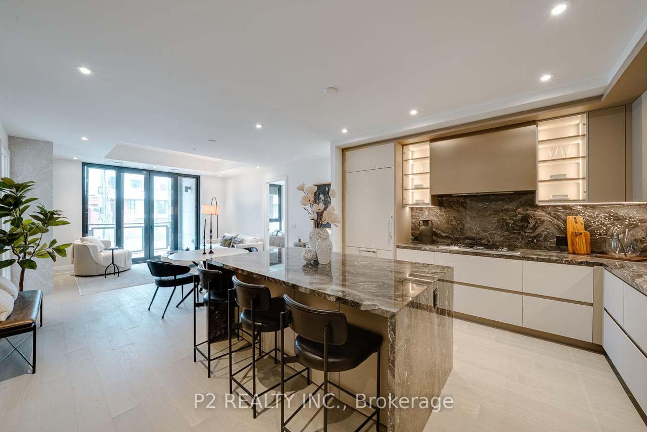 2 Forest Hill 407, Toronto, ON M4V 2L3
