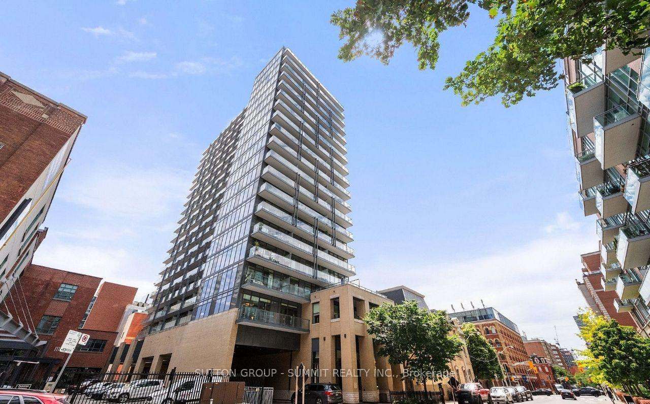 105 George Street 1510, Toronto, ON M5A 0L4
