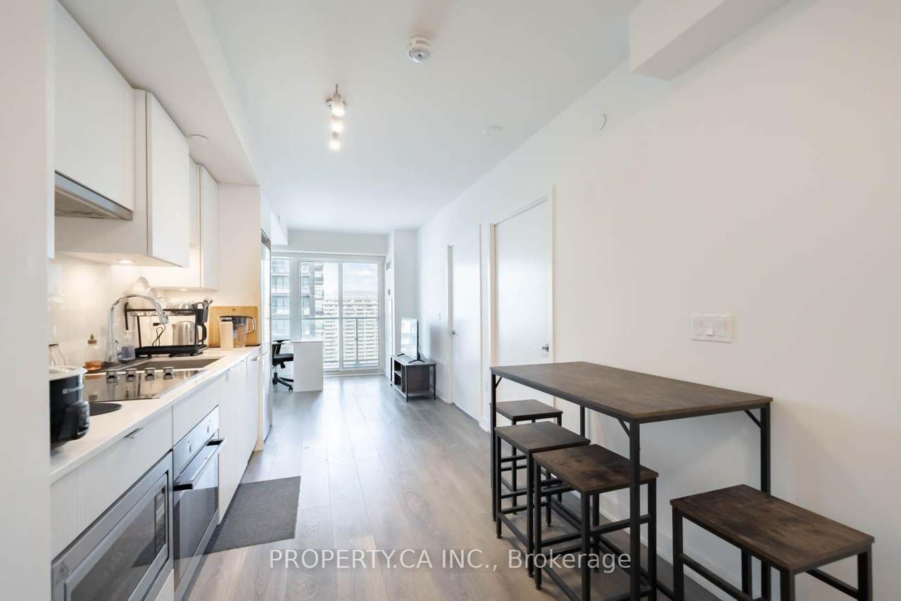 99 Broadway Avenue 2612, Toronto, ON M4P 0E3