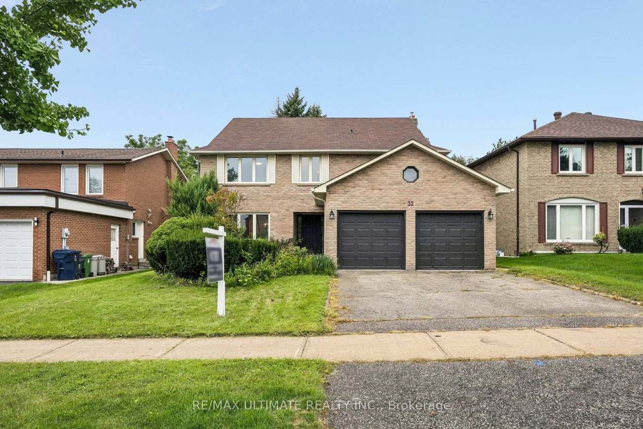 32 Saddletree Drive, Toronto, ON M2H 3L3