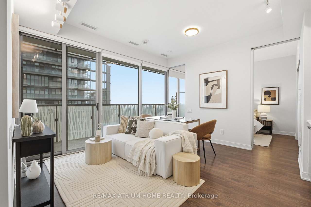 50 Charles Street E 4413, Toronto, ON M4Y 0C3