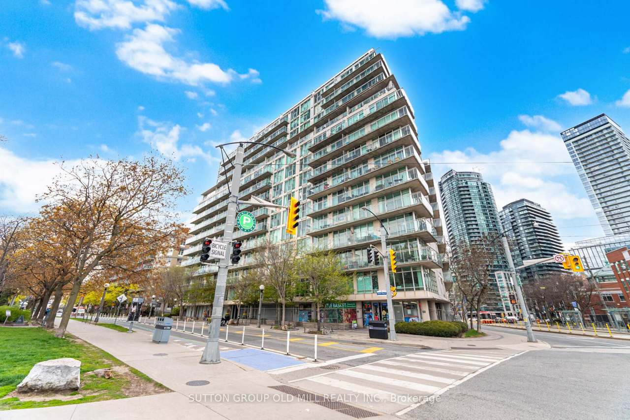 650 Queens Quay W 909, Toronto, ON M5V 3N2