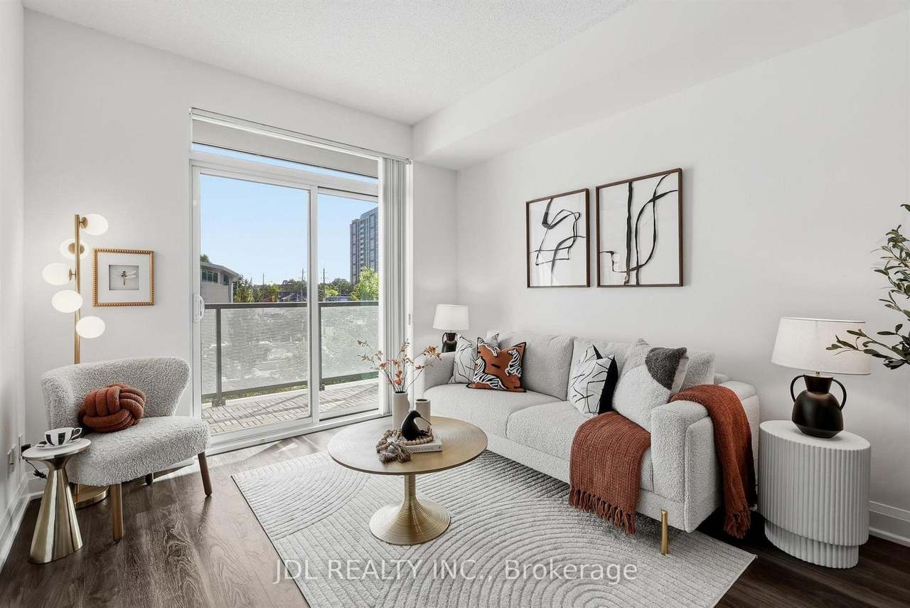 68 Canterbury Place 220, Toronto, ON M2N 0H8
