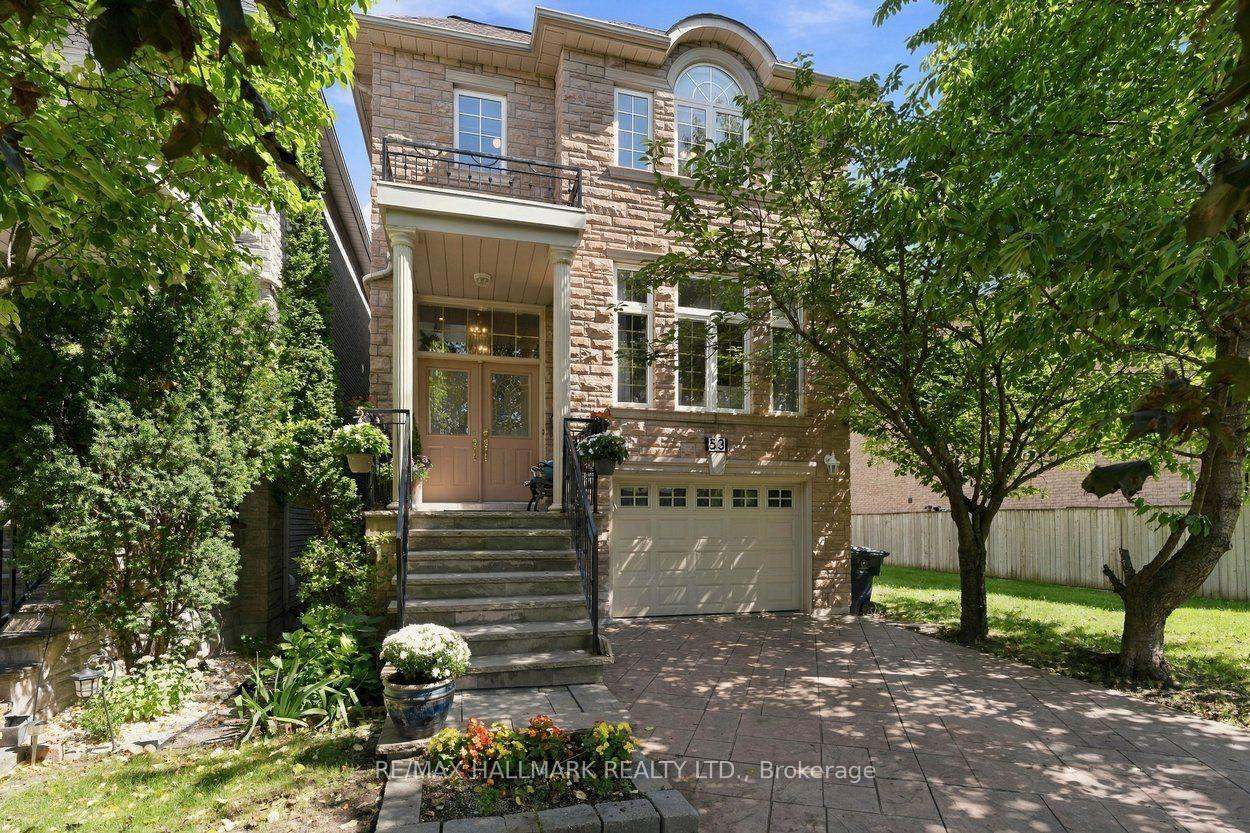 53 Fairchild Avenue, Toronto, ON M2M 1T8