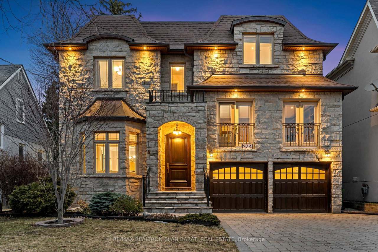 274 Greenfield Avenue, Toronto, ON M2N 3E5