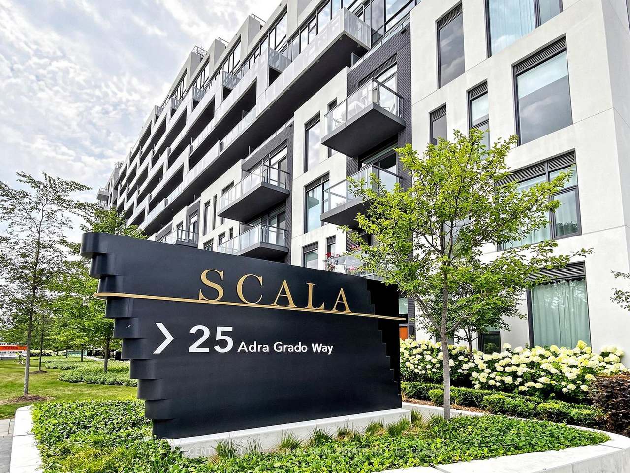25 Adra Grado Way 1239, Toronto, ON M2J 0H6