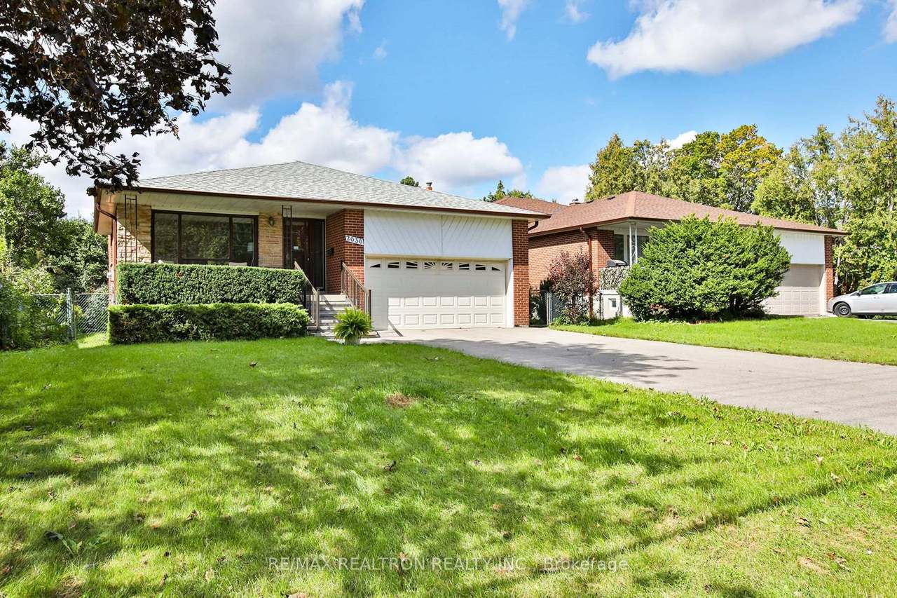 2636 Victoria Park Avenue, Toronto, ON M2J 4A6
