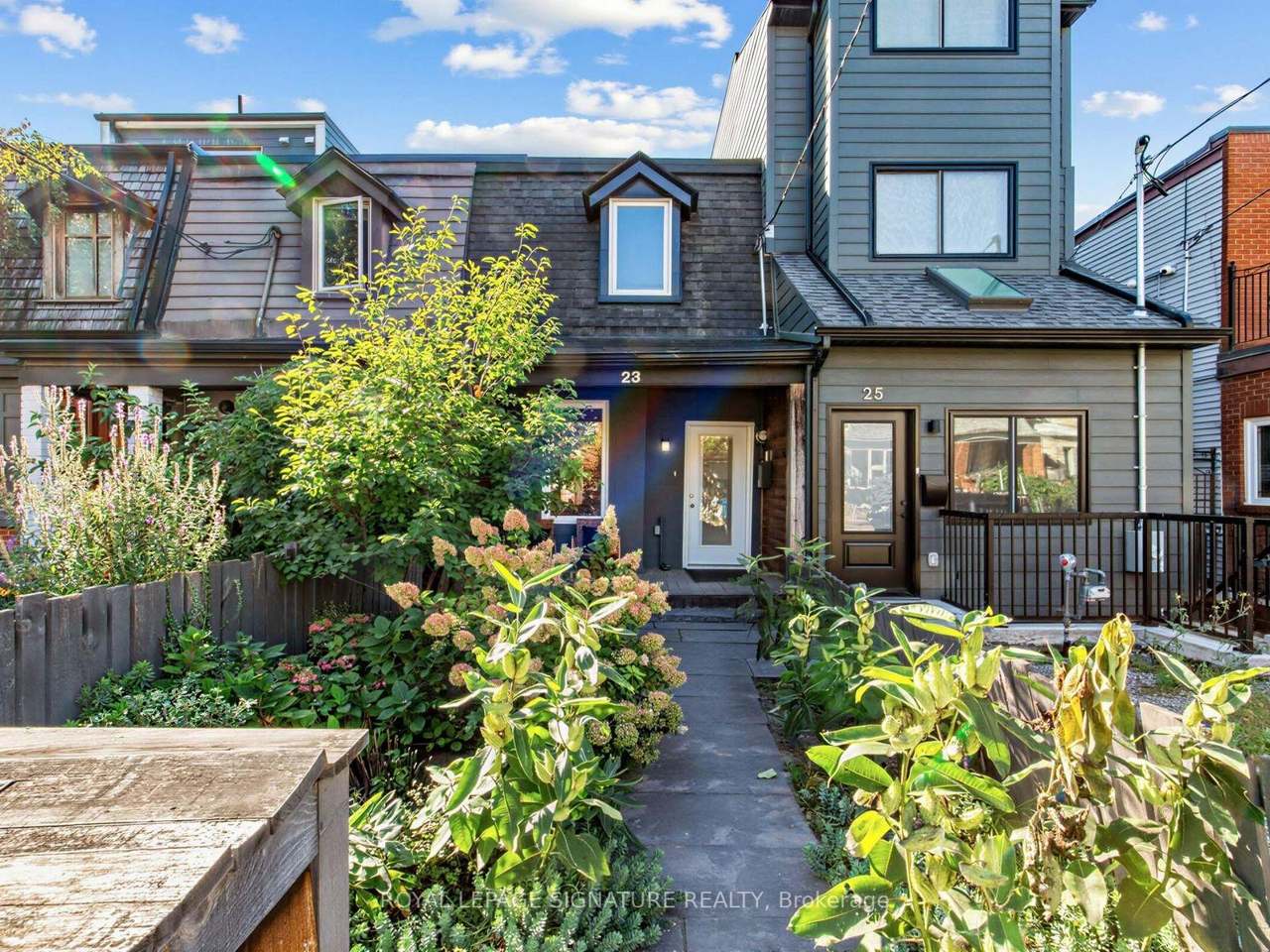 23 Gordon Street, Toronto, ON M6K 1P7