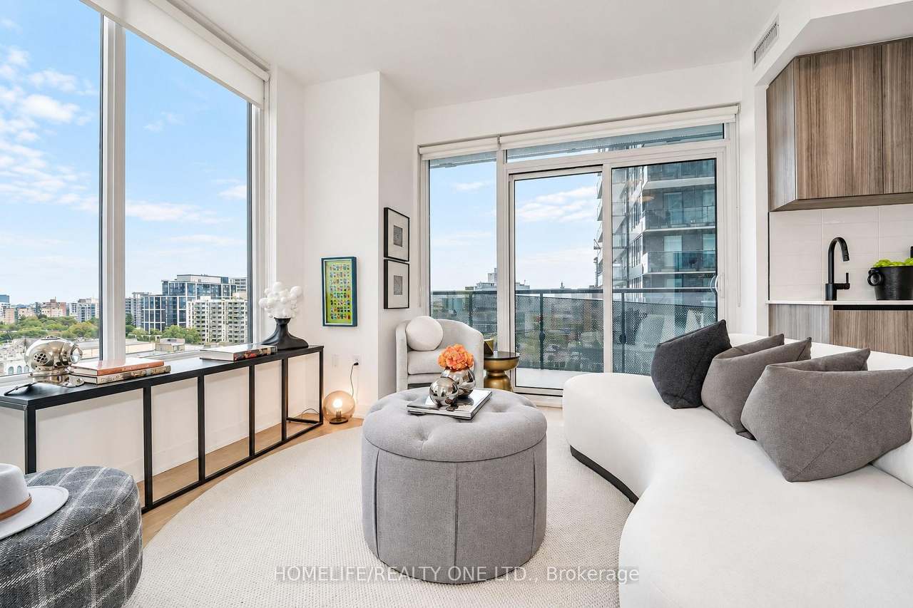 117 Broadway Avenue 1111, Toronto, ON M4P 1V3