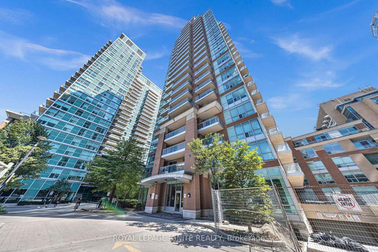 50 Lynn Williams Street 1907, Toronto, ON M6K 3R9