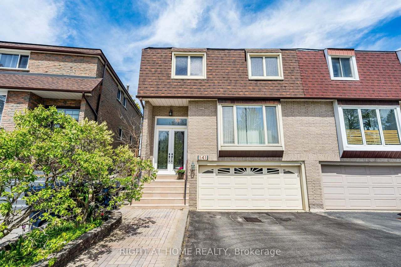 141 Dollery Court, Toronto, ON M2R 3N9