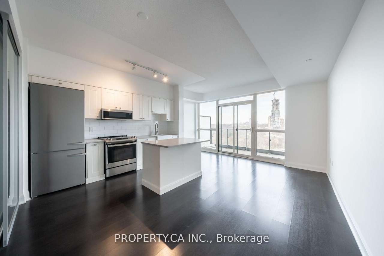 160 Vanderhoof Avenue 601, Toronto, ON M4G 0B7