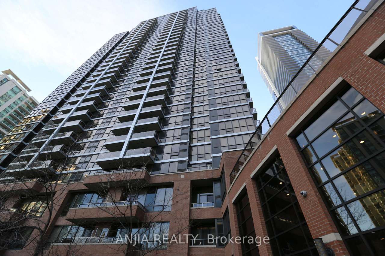 -33 Sheppard Avenue E 2010, Toronto, ON M2N 7K1