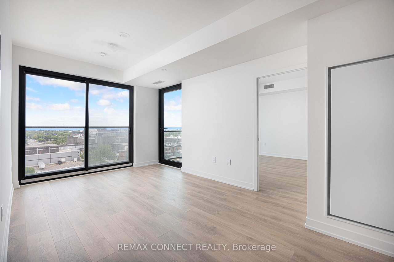 181 Sterling Road 1002, Toronto, ON M6R 2B2