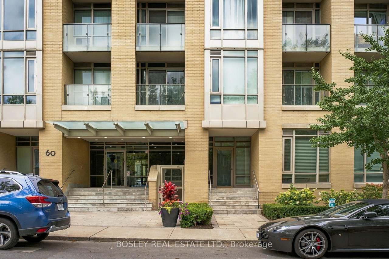 60 Berwick Ave Avenue 1409, Toronto, ON M5P 0A3