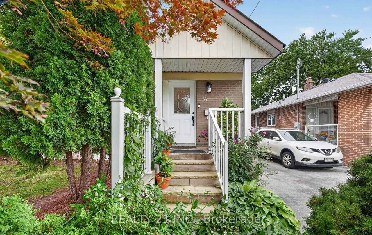 16 Baltray Crescent, Toronto, ON M3A 2H4