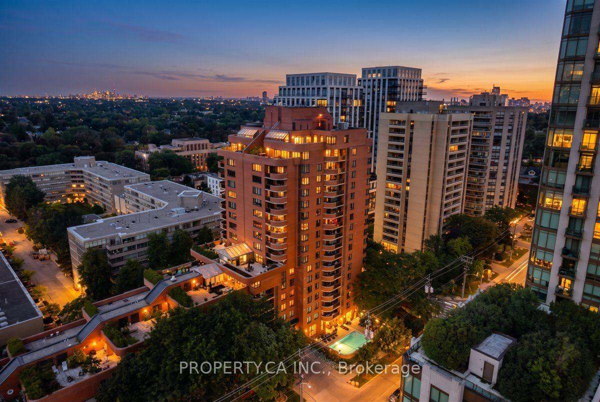 260 Heath Street W 503, Toronto, ON M5P 3L6