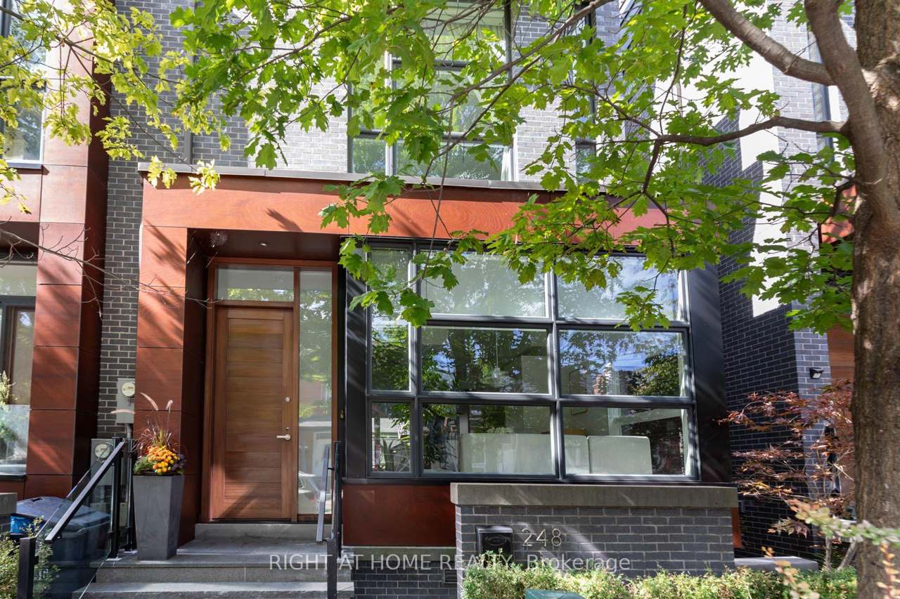 248 Manning Avenue, Toronto, ON M6J 2L7