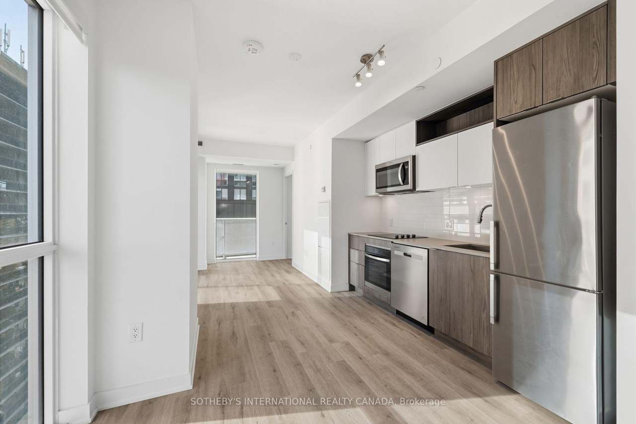 100 Dalhousie Street 907, Toronto, ON M5B 0C7