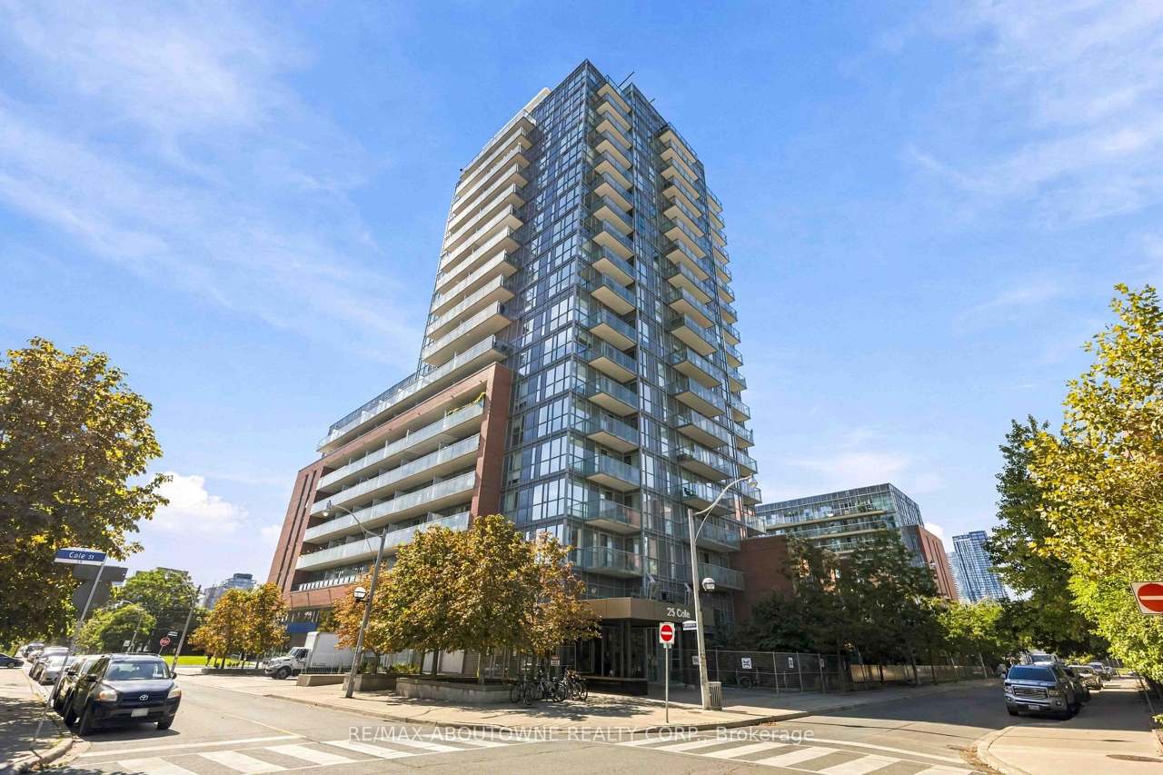 25 Cole Street 320, Toronto, ON M5A 4M3
