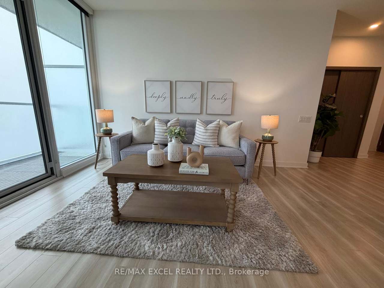 17 Bathurst Street 4606, Toronto, ON M5V 0N1