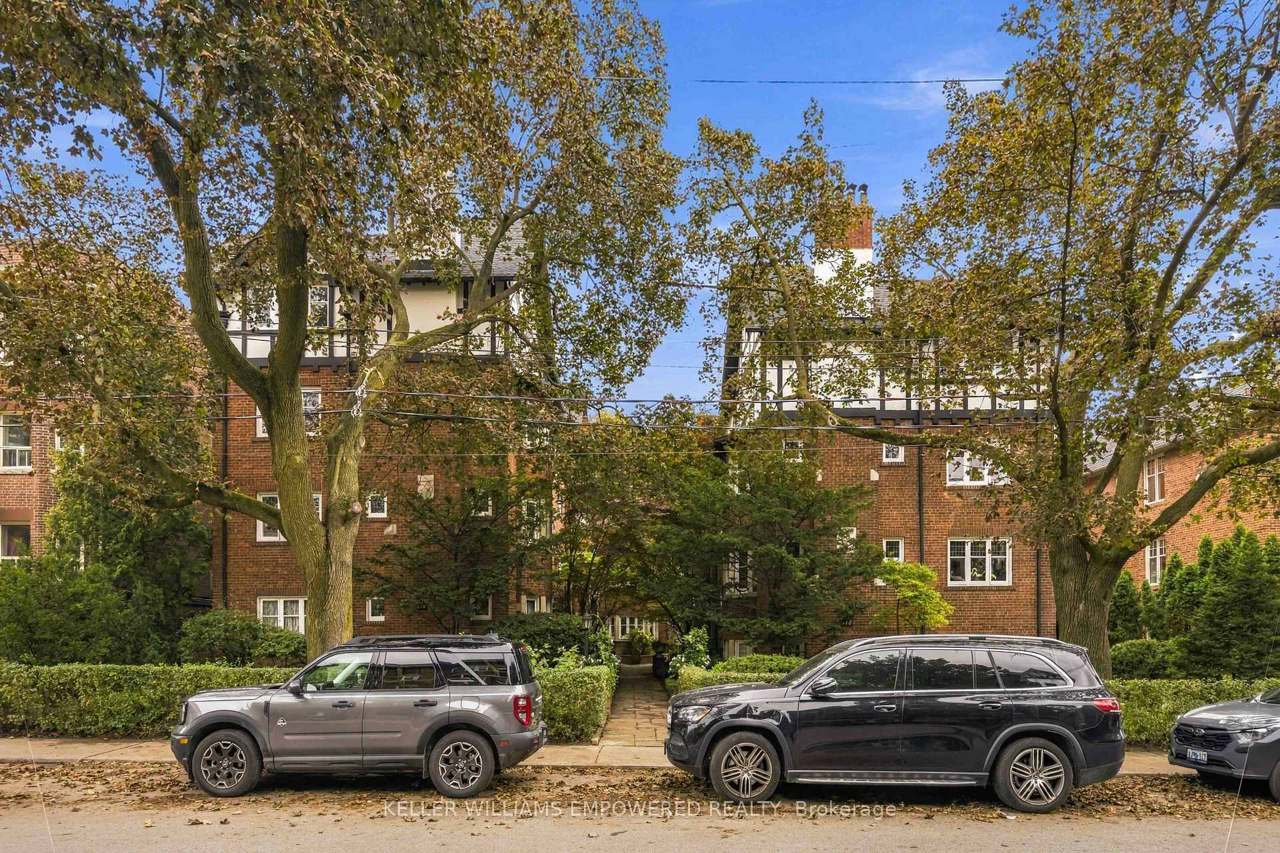 313 Lonsdale Road 7, Toronto, ON M4V 1X3