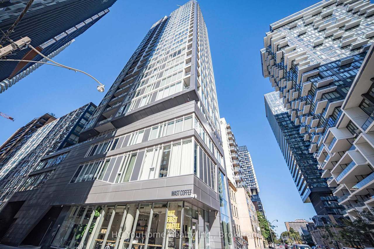 68 Shuter Street 2110, Toronto, ON M5B 1B4