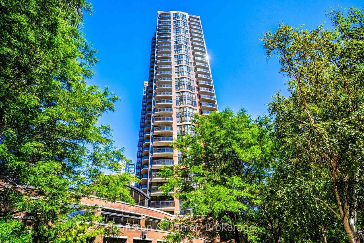 33 Sheppard Avenue E 805, Toronto, ON M2N 7K1