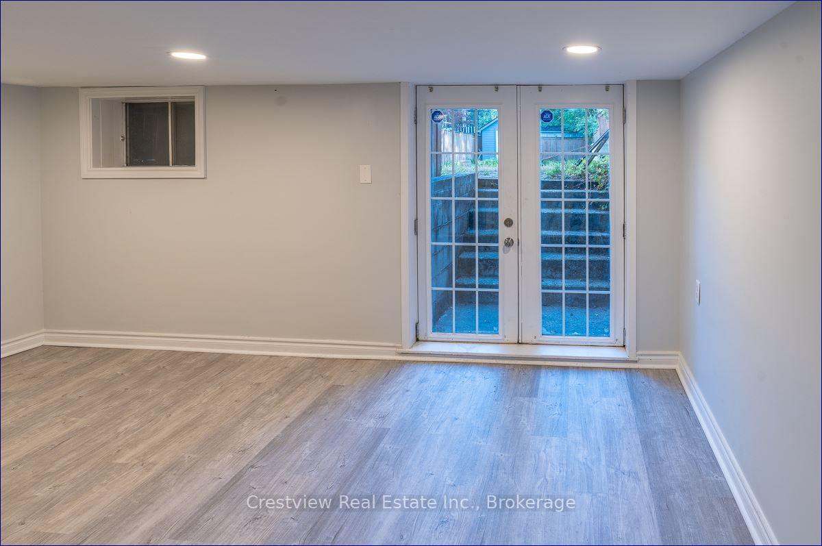 357 Fairlawn Avenue, Toronto, ON M5M 1T5